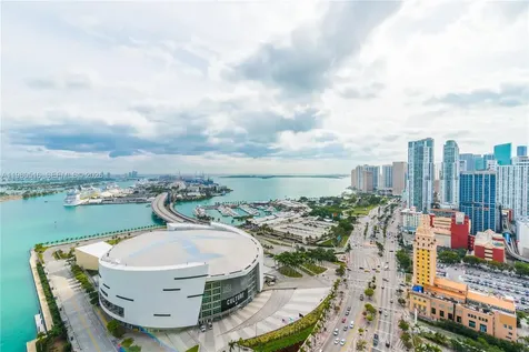 888 Biscayne Boulevard Miami FL 33132