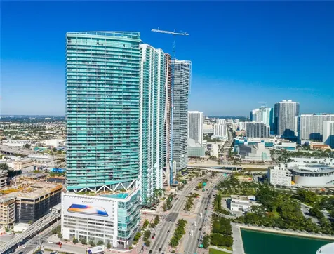 888 Biscayne Boulevard Miami FL 33132