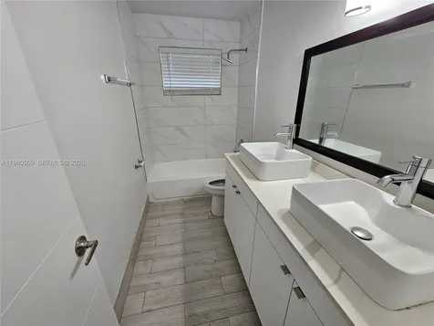 4621 SW 33rd Avenue Dania Beach FL 33312