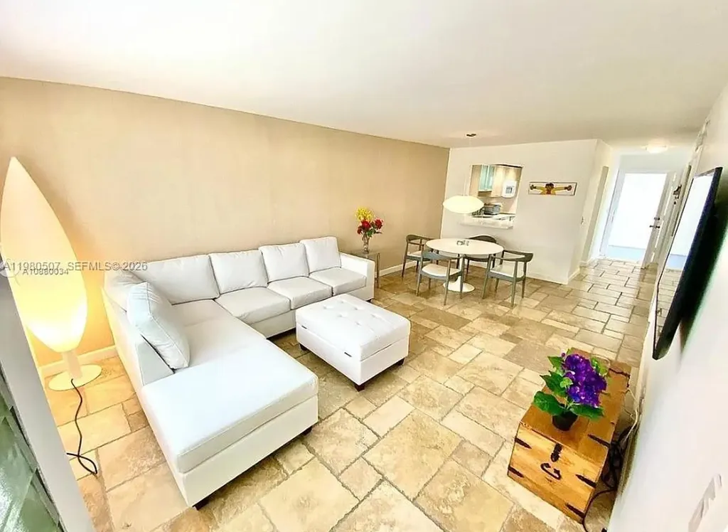 240 Galen Drive Key Biscayne FL 33149