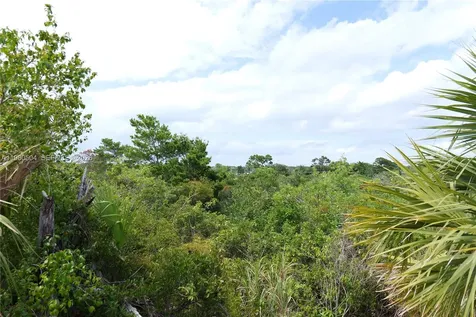 9701-B SE Water Street Hobe Sound FL 33455