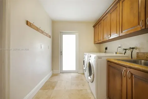 15700 SW 77th Court Palmetto Bay FL 33157