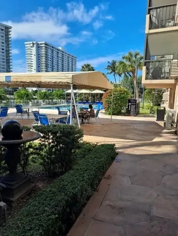 220 Kings Point Drive Sunny Isles Beach FL 33160