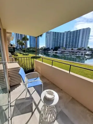 220 Kings Point Drive Sunny Isles Beach FL 33160