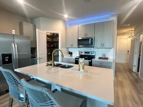 5689 Mentmore Drive Mangonia Park FL 33407