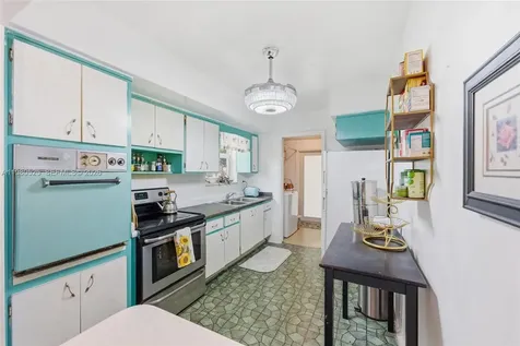 737 SW 2nd Court Hallandale Beach FL 33009