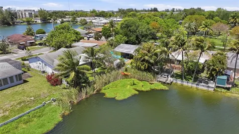 737 SW 2nd Court Hallandale Beach FL 33009