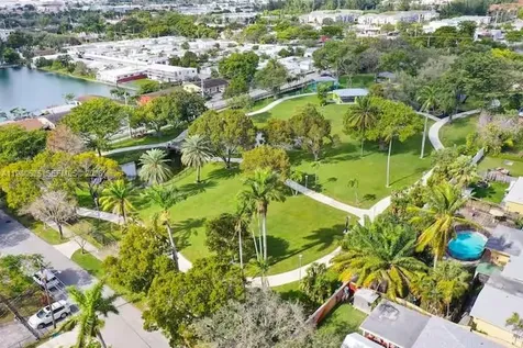 737 SW 2nd Court Hallandale Beach FL 33009