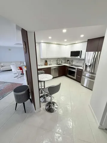 2750 NE 183rd Street Aventura FL 33160
