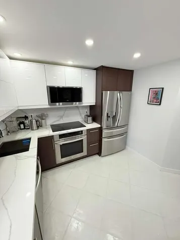 2750 NE 183rd Street Aventura FL 33160