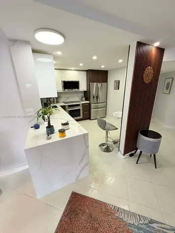 2750 NE 183rd Street Aventura FL 33160