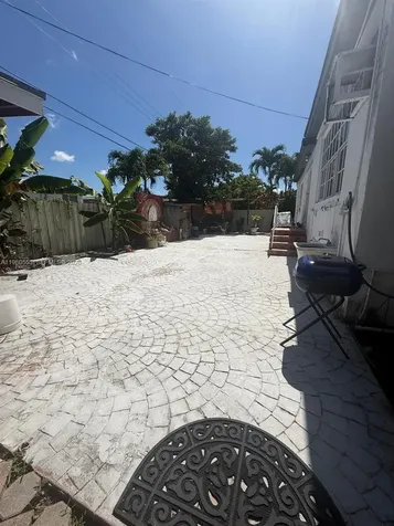 7900 SW 21st Terrace Miami FL 33155