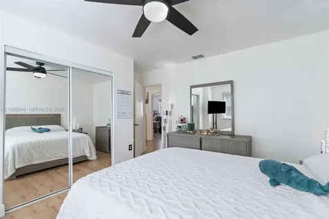 9849 SW 222nd Terrace Cutler Bay FL 33190
