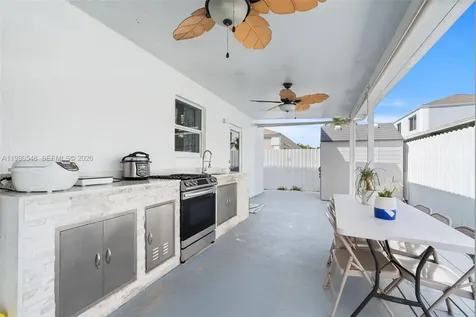 9849 SW 222nd Terrace Cutler Bay FL 33190