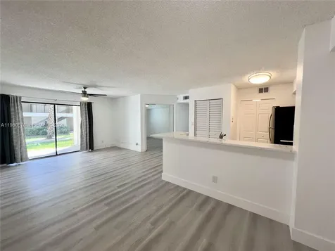 640 S Park Road Hollywood FL 33021