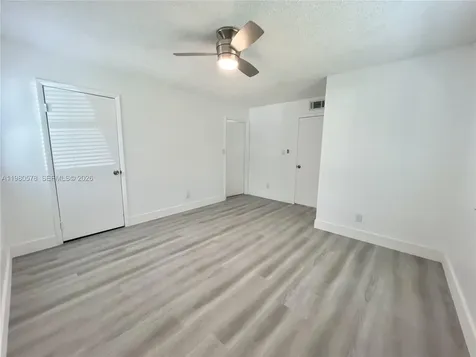 640 S Park Road Hollywood FL 33021