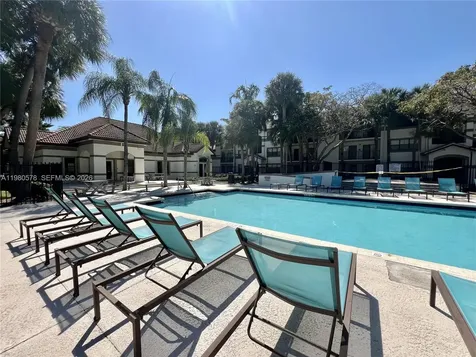 640 S Park Road Hollywood FL 33021