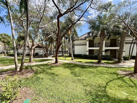640 S Park Road Hollywood FL 33021