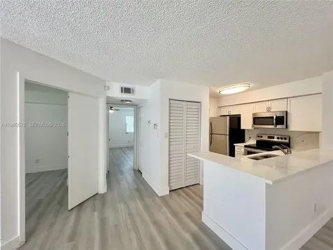 640 S Park Road Hollywood FL 33021