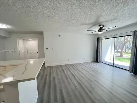640 S Park Road Hollywood FL 33021
