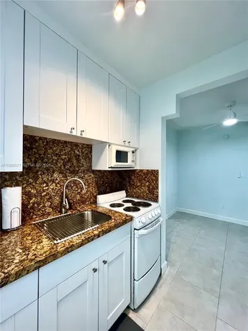 260 Euclid Avenue Miami Beach FL 33139