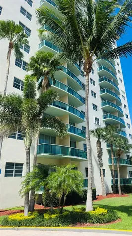 19390 Collins Avenue Sunny Isles Beach FL 33160