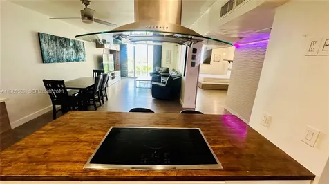19390 Collins Avenue Sunny Isles Beach FL 33160