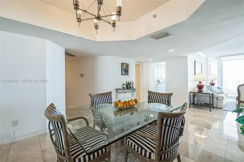 21205 Yacht Club Drive Aventura FL 33180
