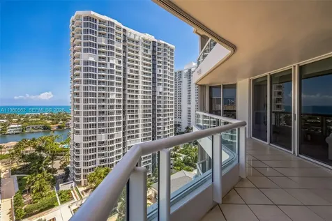21205 Yacht Club Drive Aventura FL 33180