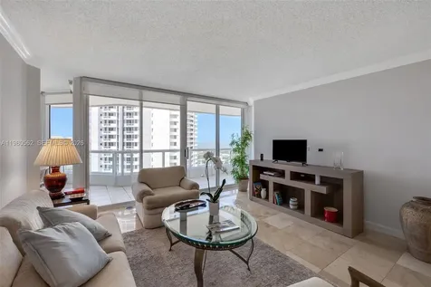 21205 Yacht Club Drive Aventura FL 33180
