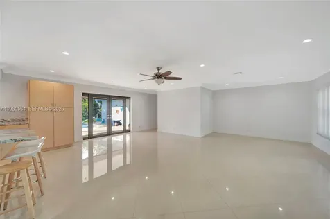 5137 SW 87th Terrace Cooper City FL 33328