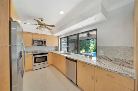 5137 SW 87th Terrace Cooper City FL 33328