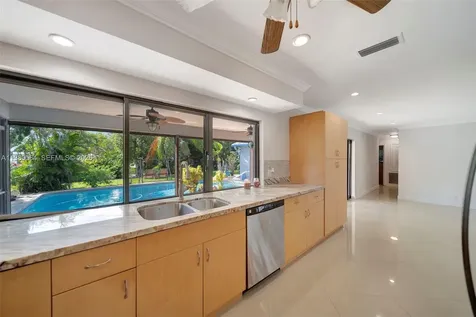 5137 SW 87th Terrace Cooper City FL 33328