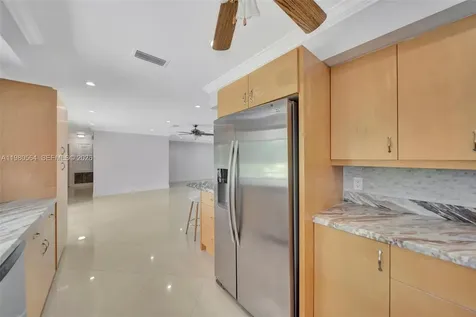5137 SW 87th Terrace Cooper City FL 33328