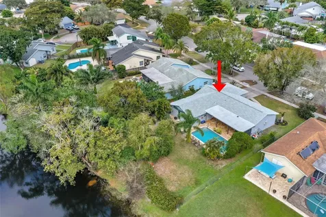 5137 SW 87th Terrace Cooper City FL 33328