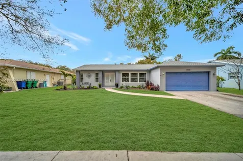 5137 SW 87th Terrace Cooper City FL 33328
