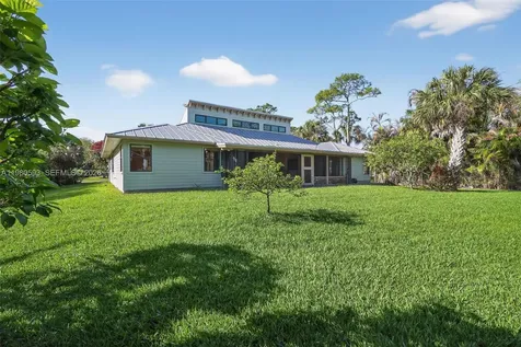 8535 SE May Terrace Hobe Sound FL 33455