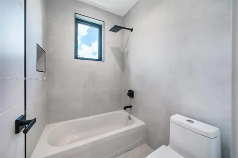 2943 SW 21st Street Miami FL 33145