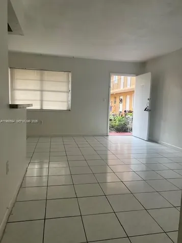 1280 W 54th Street Hialeah FL 33012