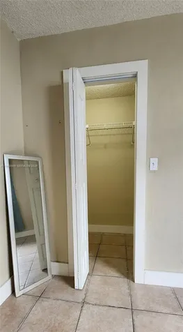 880 E 26th Street Hialeah FL 33013