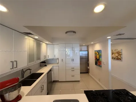 3140 S Ocean Drive Hallandale Beach FL 33009