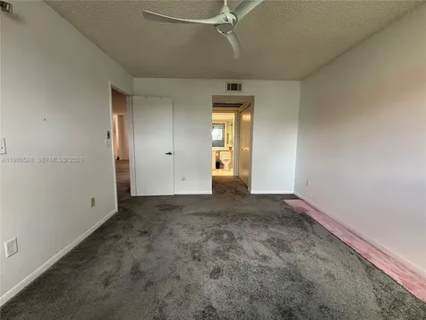 2516 SE 19th Place Homestead FL 33035