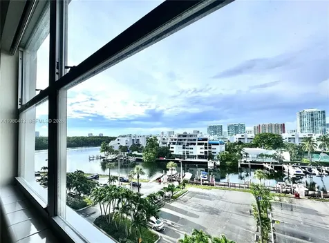 400 Kings Point Drive Sunny Isles Beach FL 33160