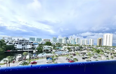 400 Kings Point Drive Sunny Isles Beach FL 33160