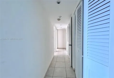 400 Kings Point Drive Sunny Isles Beach FL 33160