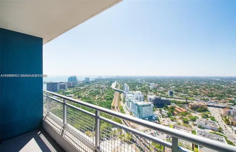 60 SW 13th Street Miami FL 33130