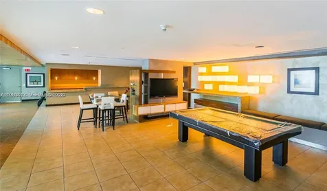 60 SW 13th Street Miami FL 33130
