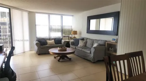 1901 Brickell Avenue Miami FL 33129