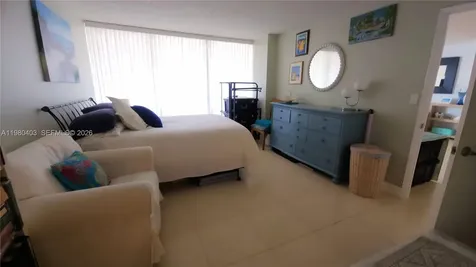 1901 Brickell Avenue Miami FL 33129