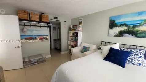 1901 Brickell Avenue Miami FL 33129